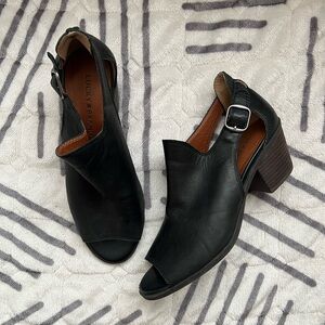 Lucky Brand Black Leather Women's Peep Toe Heeled Sandals Barimo 7 37